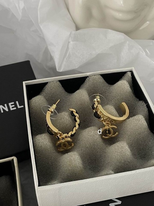 Chanel Earrings 202